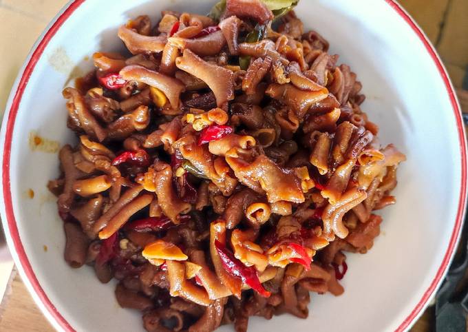 Langkah Mudah untuk Membuat Oseng Usus Pedas Manis, Sempurna