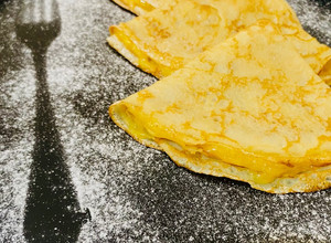 A picture of Lemon Crêpes.