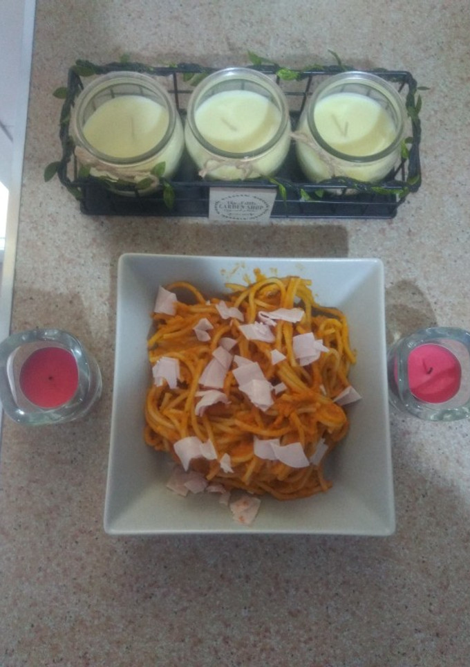 Una foto de Spaghettis con salsa de verduras