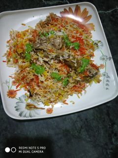 A picture of Chicken Biryani.