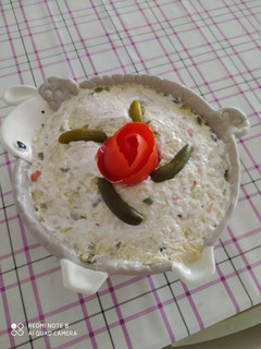 عکسی از دستور سالاد الویه