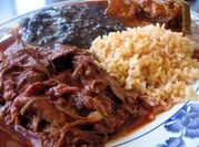 Una foto de barbacoa de res en el horno