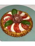 Crostata morbida con Caprese e Prosciutto crudo (salata) 🍅🥓