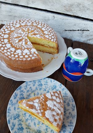 Foto di Torta alla panna montata (senza burro e olio)