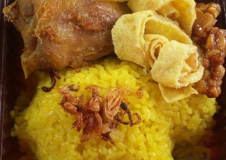 Nasi kuning