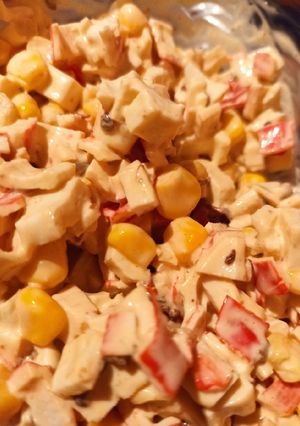Una foto de Ensalada de surimi con chipotle