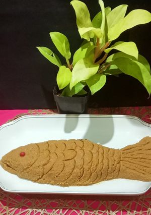 A picture of Nolen Gurer Makha Chenar Sandesh.