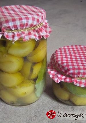 A picture of Preserved lemon.