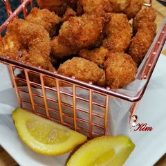 A picture of Popcorn shrimp.