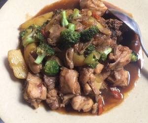 Ini Caranya Tumis Brokoli Ayam Saus Tiram Enak Bergizi