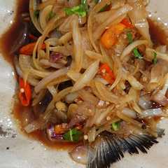 Bawal air tawar masak kecap রেসিপির প্রধান ছবি