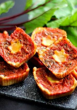 Foto principal de Canastitas de remolacha y parmesano