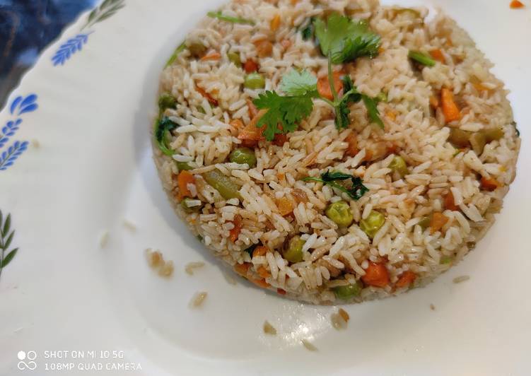 How to Prepare Quick Veggie fried Rice