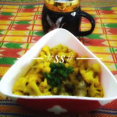 A picture of Cauliflower onion curry #Cookpad.