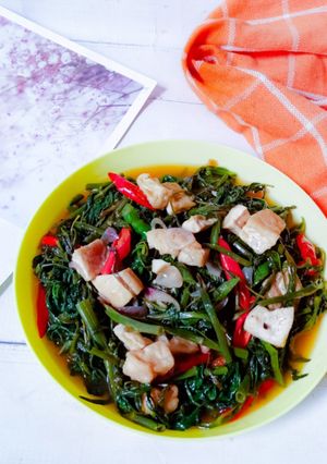 Foto resep Tumis Tauco Kangkung Tahu