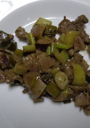 Una foto de Sofrito simple de carne picada