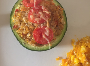Una foto de Zapallito relleno de quinoa