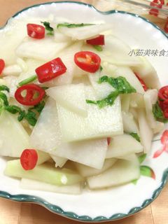 涼拌大頭菜 的食譜成品照片