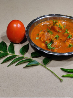 रस्सम वडा (Rasam Vada Recipe In Marathi) रेसिपी चे मुख्य फोटो