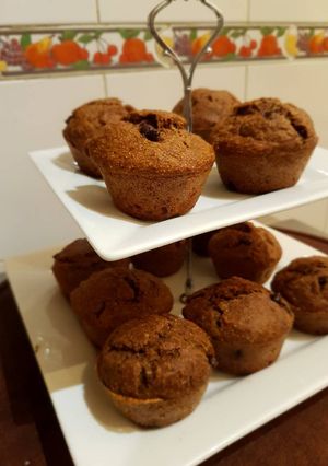 Una foto de Muffins integrales doble chocolate
