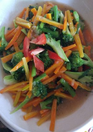 Foto resep Tumis brokoli dan wortel