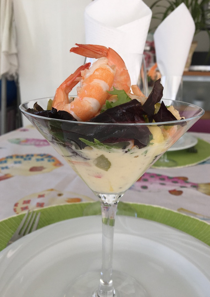 Una foto de Cóctel de langostinos con mahonesa de mango