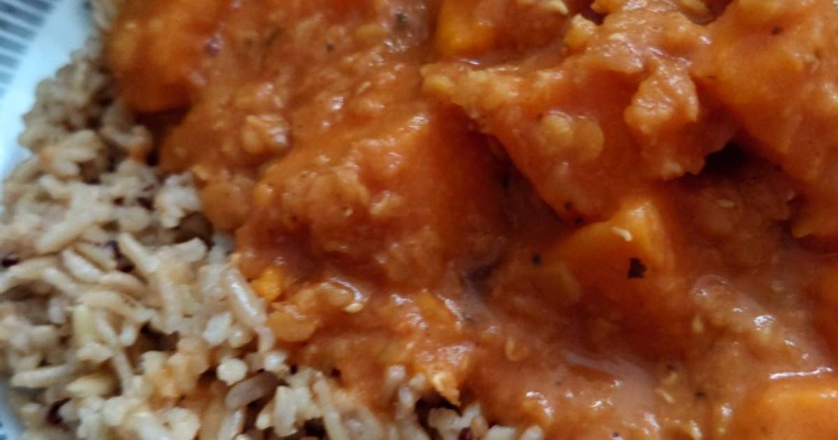 Red lentil and sweet potato slow cooker curry Recipe by Philippa