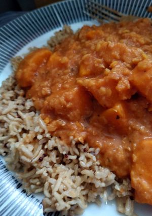 A picture of Red lentil and sweet potato slow cooker curry.