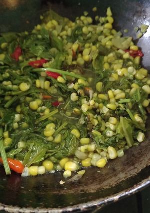 Foto resep Tumis Pakis Jagung