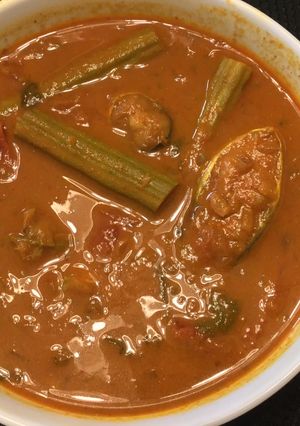 பாரம்பரிய பாய்வீட்டு மீன் சால்னா செய்முறை முக்கிய புகைப்படம்