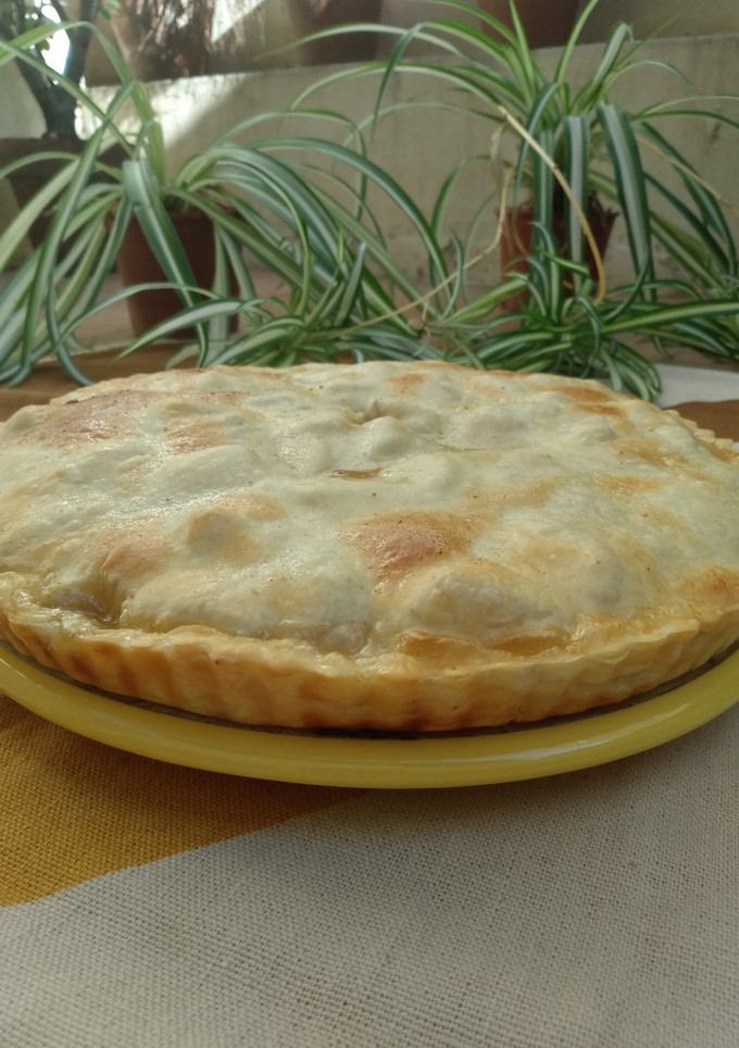 Una foto de Tarta de manzanas y crema pastelera