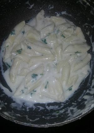 वाइट पास्ता (White pasta recipe in hindi) रेसिपी मुख्य फोटो