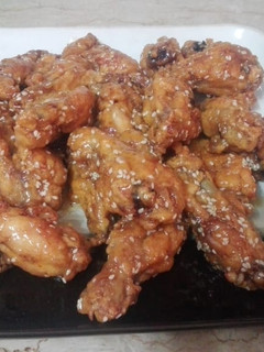 A picture of Honey wings.
