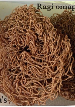 A picture of Ragi omapodi.