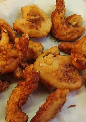 Fűszeres tésztabundás csirkemell recept fotója