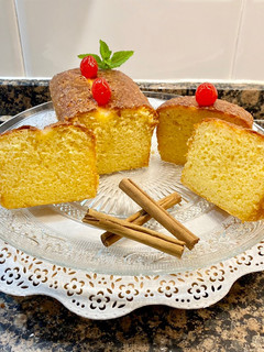 Una foto de Plumcake de chocolate blanco y limón, en licuadora