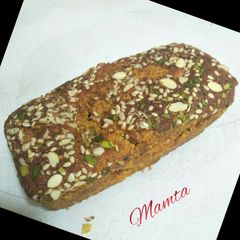 A picture of Pumpkin dry fruit loaf cake.
