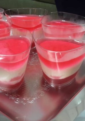 عکسی از دستور دسر ژله و پاناکوتا