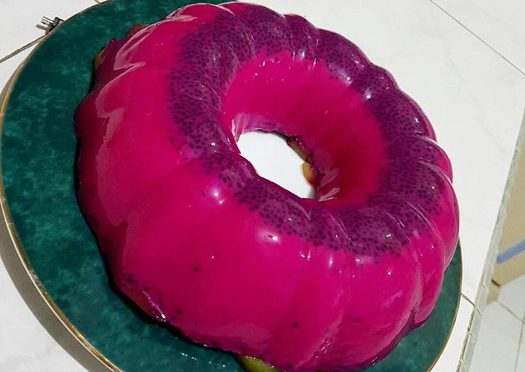 Agar agar Buah naga / Dragon fruit pudding