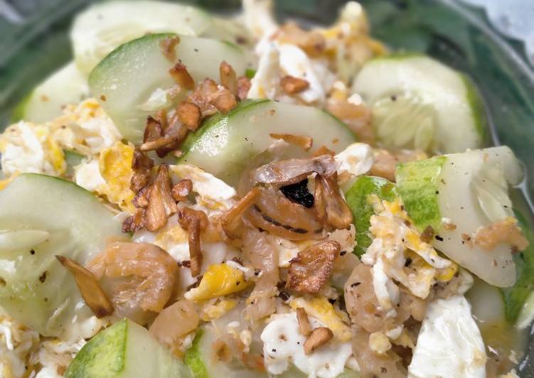 Bagaimana Membuat Tumis timun ebi orak arik Anti Gagal