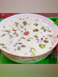 शाही खीर (Shahi kheer recipe in Hindi) रेसिपी मुख्य फोटो