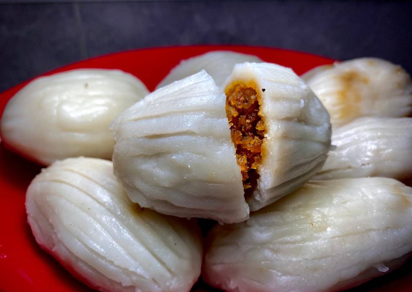 Recipe of Super Quick Homemade Coconut filled unda