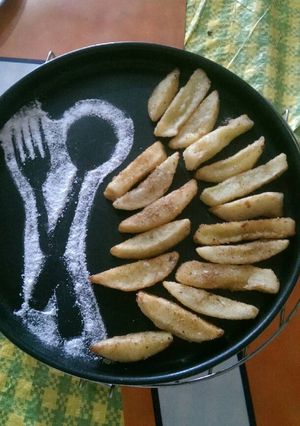 A picture of Apple French Fries.