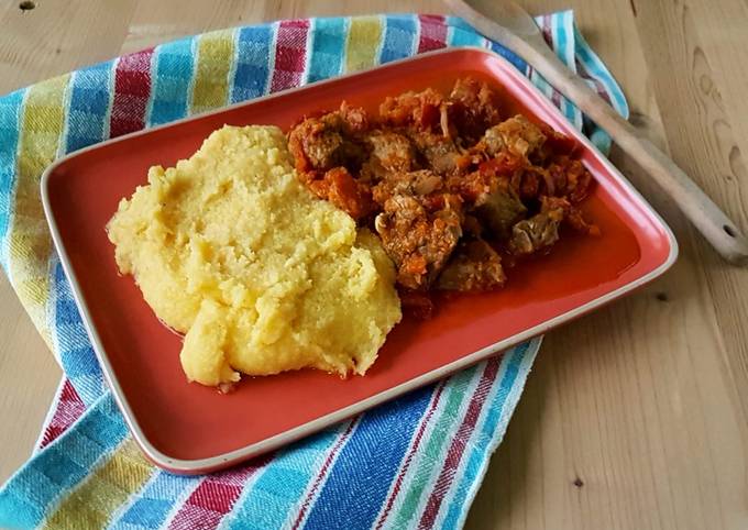 Ricetta di Premiato Polenta integrale con spezzatino