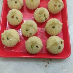 A picture of Instant Nariyal Modak(without heat).