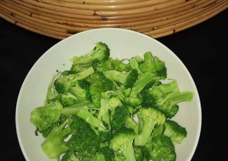 Resep Brokoli Rebus Anti Gagal