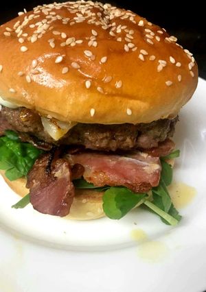 A picture of Another Burger idea 😚.