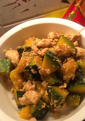รูปของ ฟักทองผัดอกไก่[สูตรคลีน]
