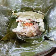 รูปของ Asem Ayam bungkus daun