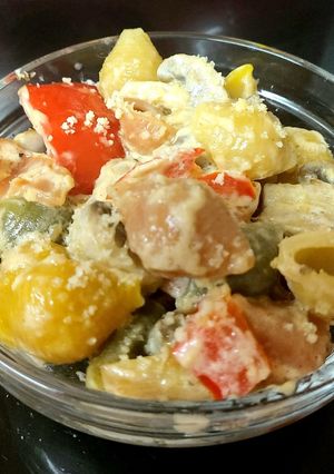 A picture of My Mushroom Pasta Dish in a Cheese Sauce 😀.